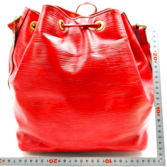 Louis Vuitton Shoulder Bag Epi Red - Picture 6 of 9
